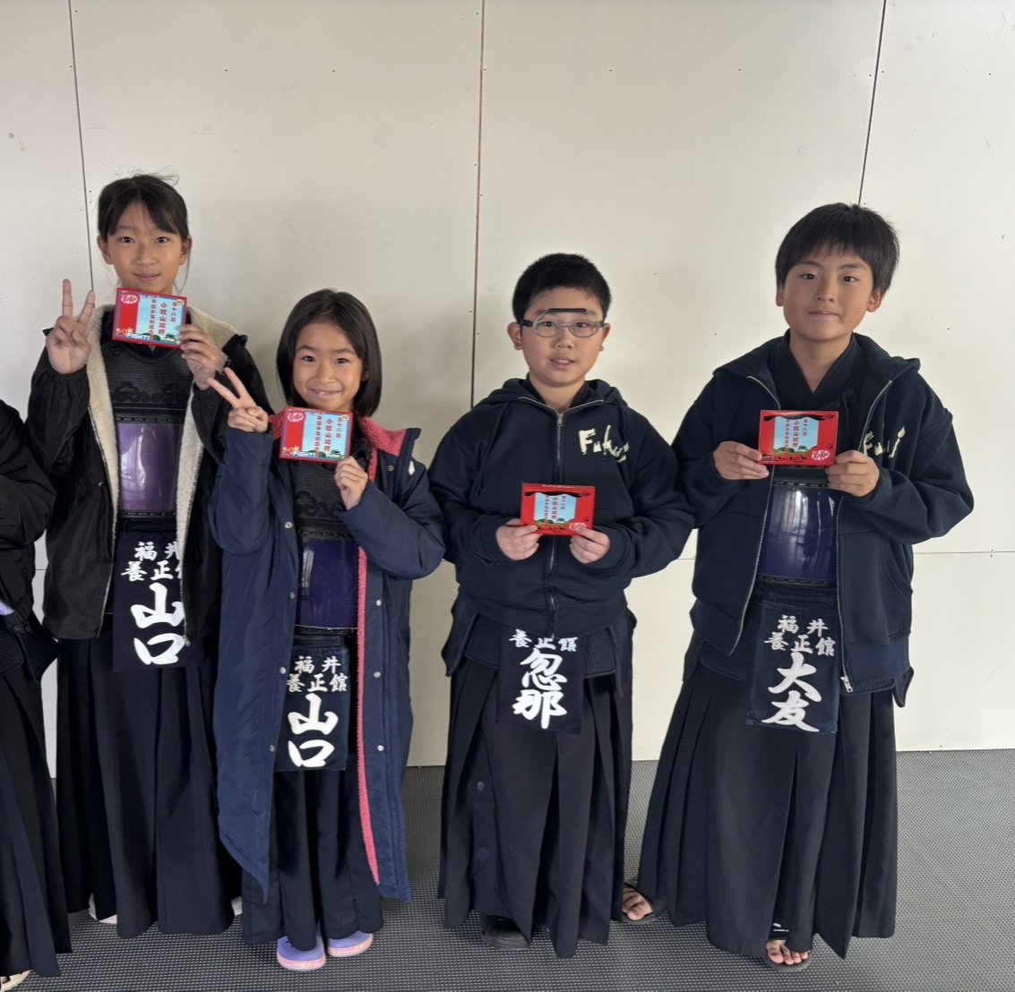 2025-11-23-17-47-32-636